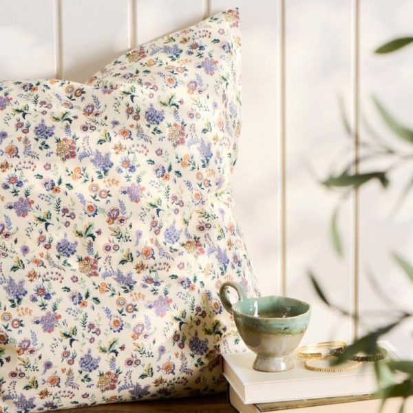 Ib Laursen - Pudebetræk 60cm Lilla blomster